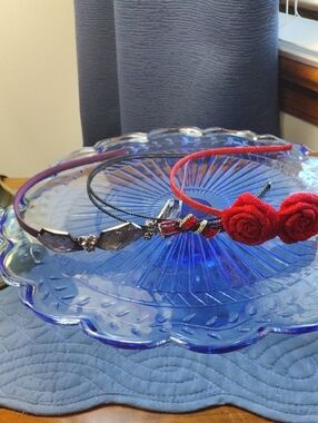 Source Unknown Red Rose Velvet & Mixed Color Decorative Headbands
